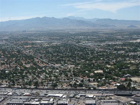 Looking Northwest From Stratosphere Las Vegas Las Vegas Flickr