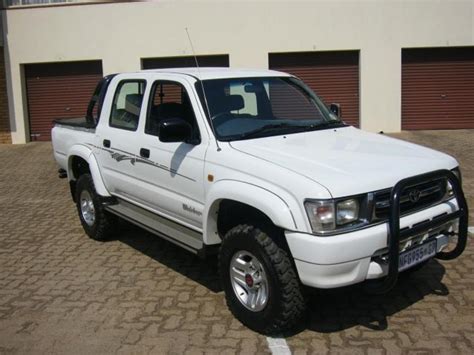 Used Toyota Hilux 30 D 4d Kzte 2005 On Auction Pv1031597