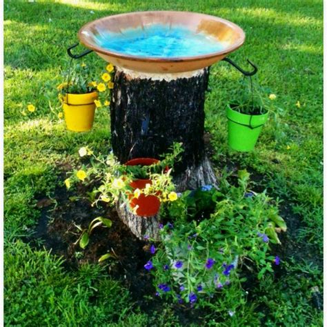Dadis Had To Chop Down Our Tree And Turned The Stump Into A Bird Bath