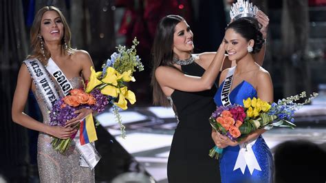 The Wrong Woman Was Crowned Miss Universe Watch The Moment When Everyone Realized It Vox
