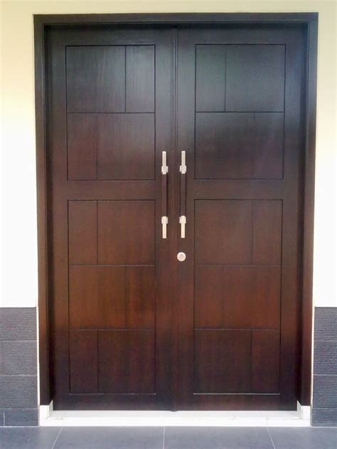 Kamu bisa memakai model pintu kamar ini di segala jenis desain rumah, karena memiliki model dan warna yang universal. 65 Model Pintu Rumah Minimalis | Desainrumahnya.com