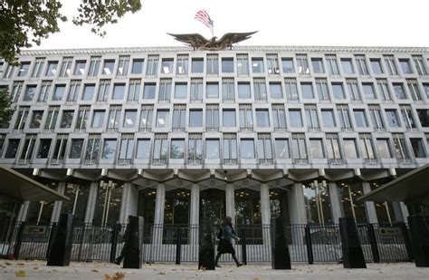 Qataris Will Spend 1 4b To Turn London S U S Embassy Into Hotel Nbc News