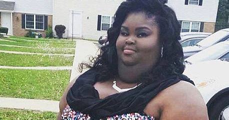 Fat Girl Loves Cake Slay For Days Prom Girl Was Bullied For Being