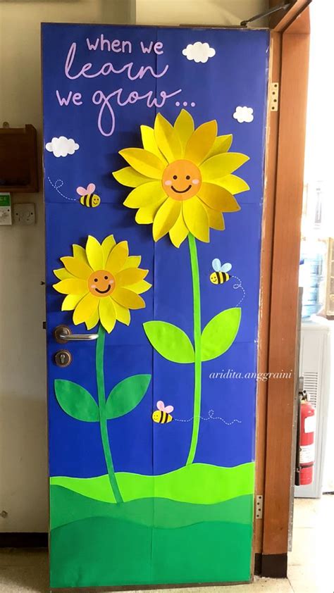 Sunflower And Bees Classroom Door Display When We Learn We Grow 🌻🐝