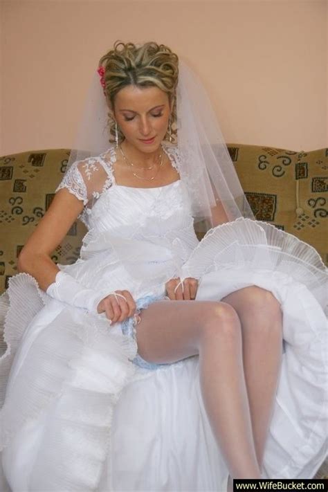 Pin On Real Amateur Brides