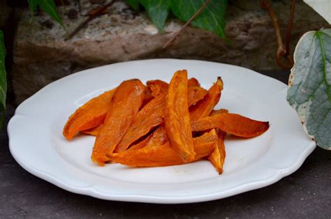 Frites de patates douces au four