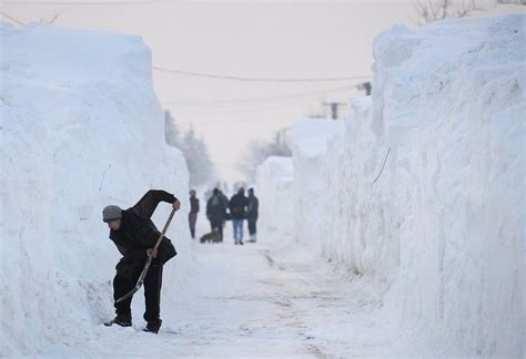 This Is What 15 Feet Of Snow Looks Like Around The Worlds Romania Snow