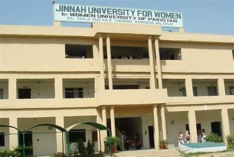 13 Best Women Universities In Pakistan