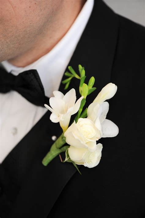Pin By Honey Sable Events On Boutonnieres Groom Boutonniere