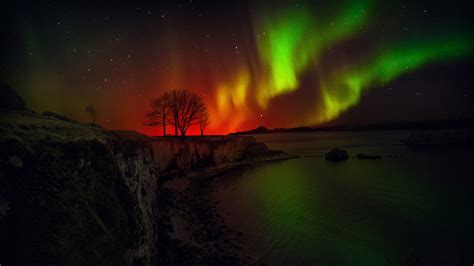Wallpaper Aurora Borealis Northern Lights Hd 5k Nature