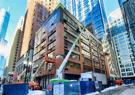 City Club Apartments Mda Phase Ii Wraps Up Facade In The Loop Chicago