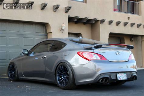 2010 Hyundai Genesis Coupe With 18x95 22 Gram Lights 57xtreme And 265