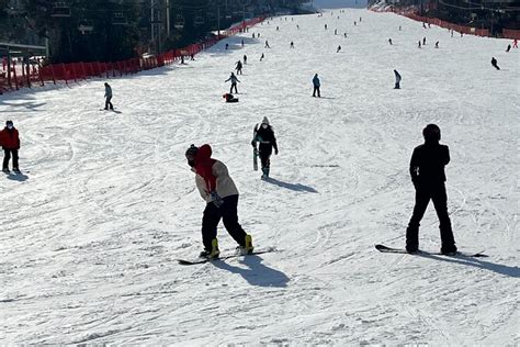 Full Day Ski Tour From Seoul To Yongpyong Ski Resort