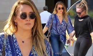 Hilary Duff Flashes Cleavage In Front Knotted Shirt Daily Mail Online