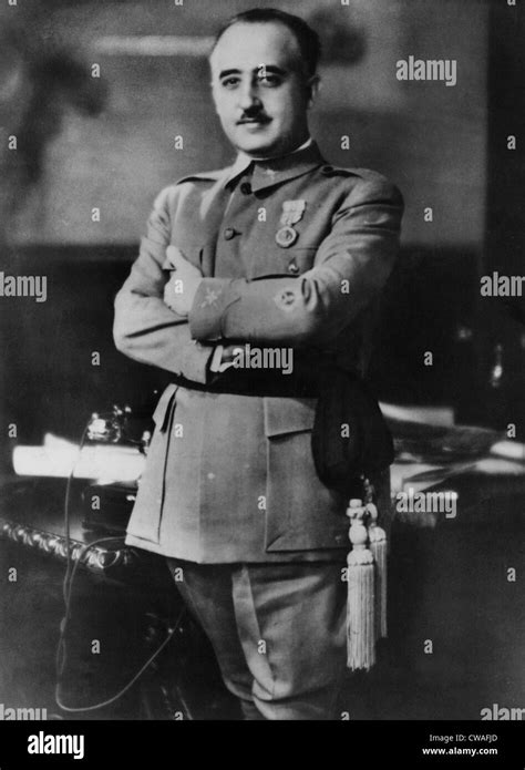 El General Francisco Franco El Dictador Fascista De España 1949