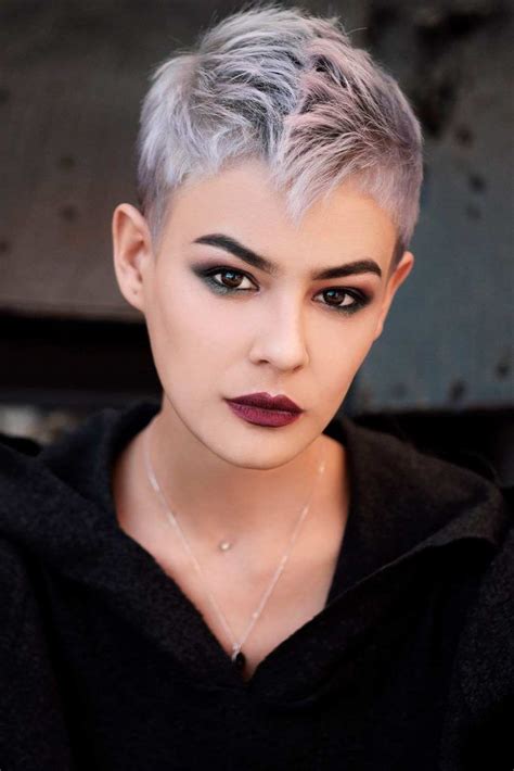 30 silver hair ideas for daring women