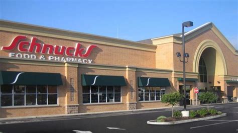 A schnucks/walgreens in pekin, il. Schnucks Expands Instacart Partnership in MO, IL ...