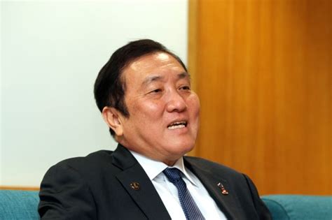 The english for mencapai kata sepakat is come to terms. RUU355: MCA Yakin BN Capai Kata Sepakat - Semasa | mStar