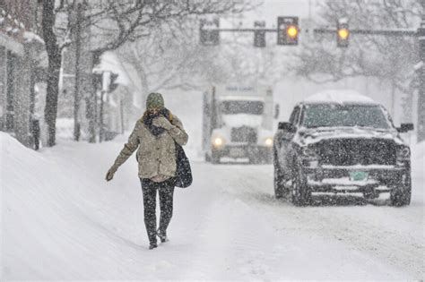 Parts Of New York Buried Under 3 Feet Snow As Snowstorm Blankets Northeast America News18