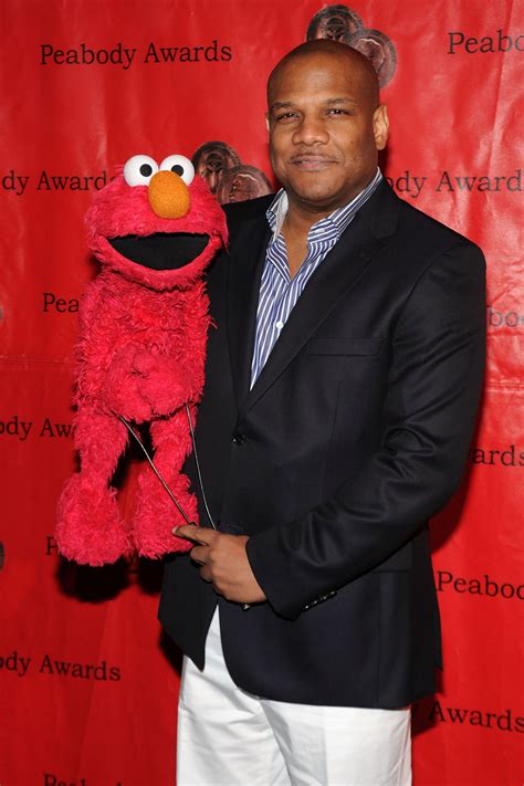 Elmo Puppeteers Absence Leaves Void In Close Knit ‘sesame Street