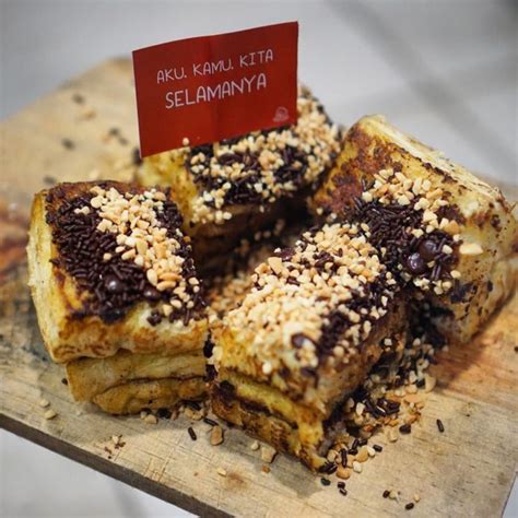 Selain blok m sebagai kedai utama, ada cabang lain di kawasan tanah abang. Roti Bakar Eddy, Kudapan Favorit Warga Jakarta yang Telah ...