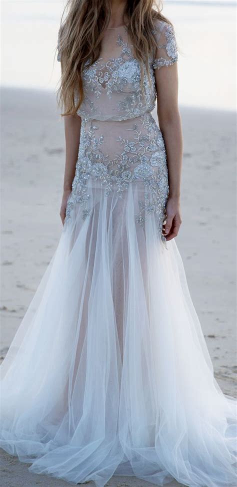 Ebay wunderschönes und hochwertiges brautkleid mit vielen perlen und stickereien besetzt. Atemberaubendes Brautkleid | Brautmode, Braut und Kleid rose