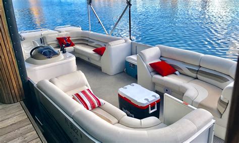 24 Luxury Party Pontoon Boat Rental In North Miami Beach Florida Getmyboat