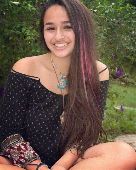 51 jazz jennings nude pictures which make her the show stopper