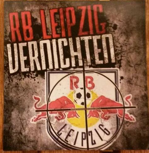 Marcel halstenberg von rb leipzig steht beim bvb ganz oben. Anti RB - supporterswears Webseite!