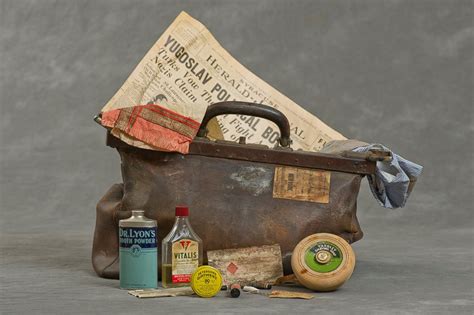 400 Abandoned Suitcases Reveal The Past Lives Of Their Mental Patient