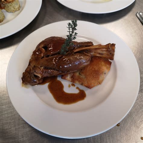 Souris dagneau braisé pastilla de légumes