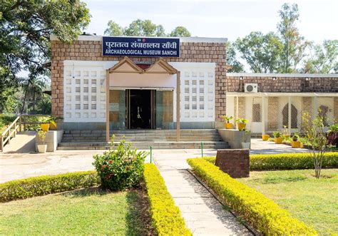 archaeological museum sanchi world heritage journeys buddha