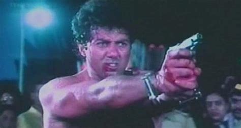27 Years Of Ghayal Sunny Deol Film Succeeded Despite Clash With Aamir Madhuris Dil Bollywood