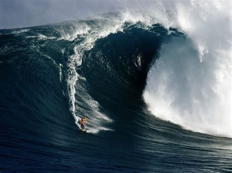Completely Fascinated By Big Wave Surfing Big Waves Ocean Waves Large