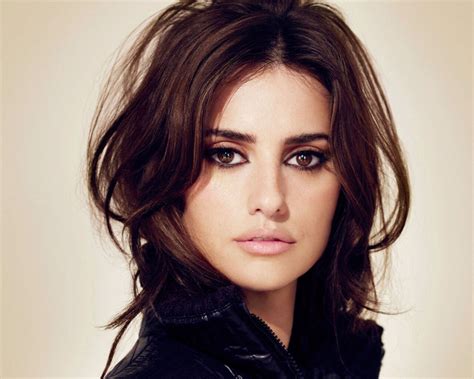 Penélope Cruz Biography