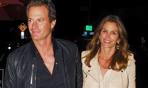 Cindy Crawford And Rande Gerber Enjoy Dinner Date In West Hollywood Daily Mail Online