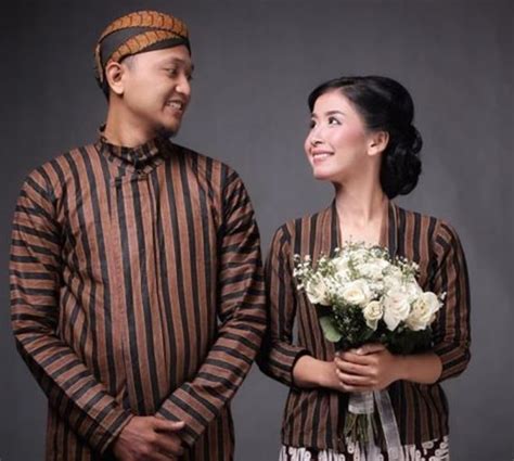 Pakaian Adat Yogyakarta Yang Harus Kamu Ketahui Dan Lestarikan