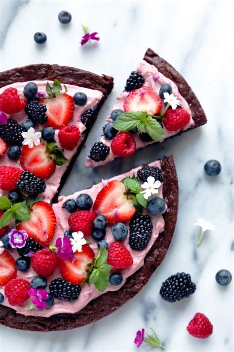 Very Berry Brownie Pizza Wife Mama Foodie