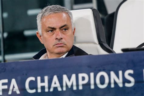 The news of mourinho's sacking comes almost exactly one month after tottenham's europa league exit in the. Seit Real-Zeiten: Langzeit-Mourinho-Fan: Sergio Reguilon ...
