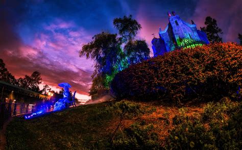 Rumor Haunted Mansion Restaurant At Disney World Disney Tourist Blog
