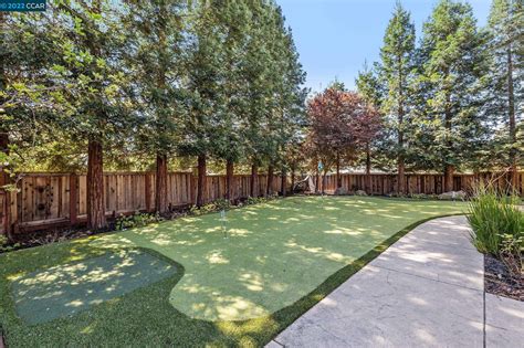 Steph And Ayesha Curry S Former Estate Is For Sale In The Bay Area Trendradars