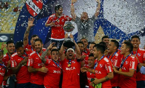 Konoplyanka stars as sevilla beat independiente. Independiente es el campeón de la Copa Sudamericana