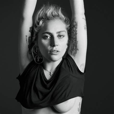 Fotos Hq Photoshoot De Lady Gaga Para La Nueva Edición De V Magazine Lady Gaga Monster Blog