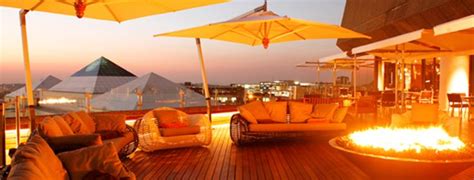 San Deck Sandton Sun Hotel Rooftop Bar Best Rooftop Bars Johannesburg