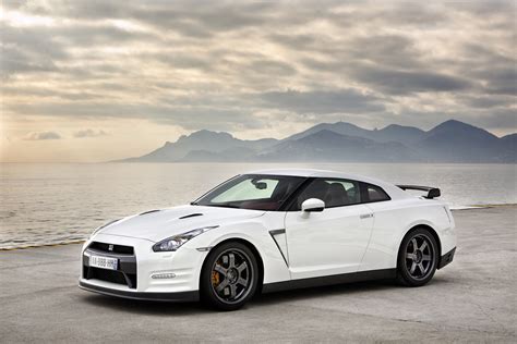 You can also upload and share your favorite nissan gtr r35 wallpapers. 62+ Gtr R35 Wallpaper on WallpaperSafari