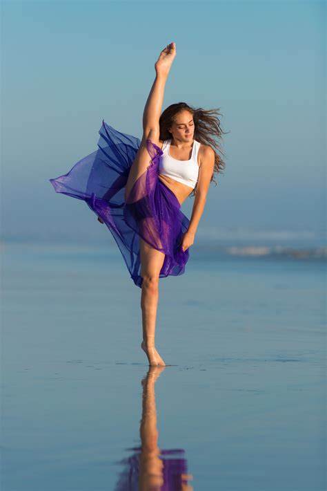 pin by mariya barin on dance dance photography beach dance photography dance photography poses