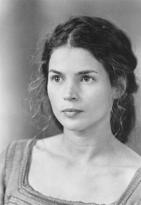 Julia Ormond En “el Primer Caballero” 1995 Julia Ormond Beautiful