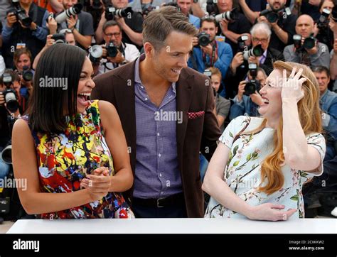 Mireille Enos And Ryan Reynolds Hi Res Stock Photography And Images Alamy