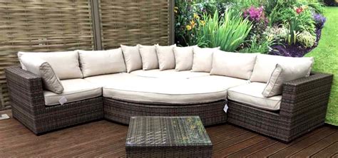 With a luxurious and natural looking style to complement your patio, check out our fabulous rattan garden furniture. Brown Rattan Garden Furniture Sale, Dining Sets ...