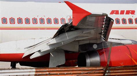 Air India Technician Died After Sucked Into Aircraft Engine At Mumbai Airport Youtube